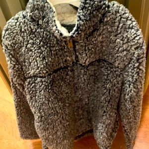 Girls Class Club size 8 fleece jacket in dark grey.